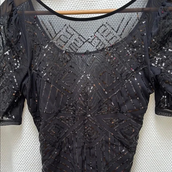White House Black Market Fitted Black Sequin Blouse - Picture 4 of 7